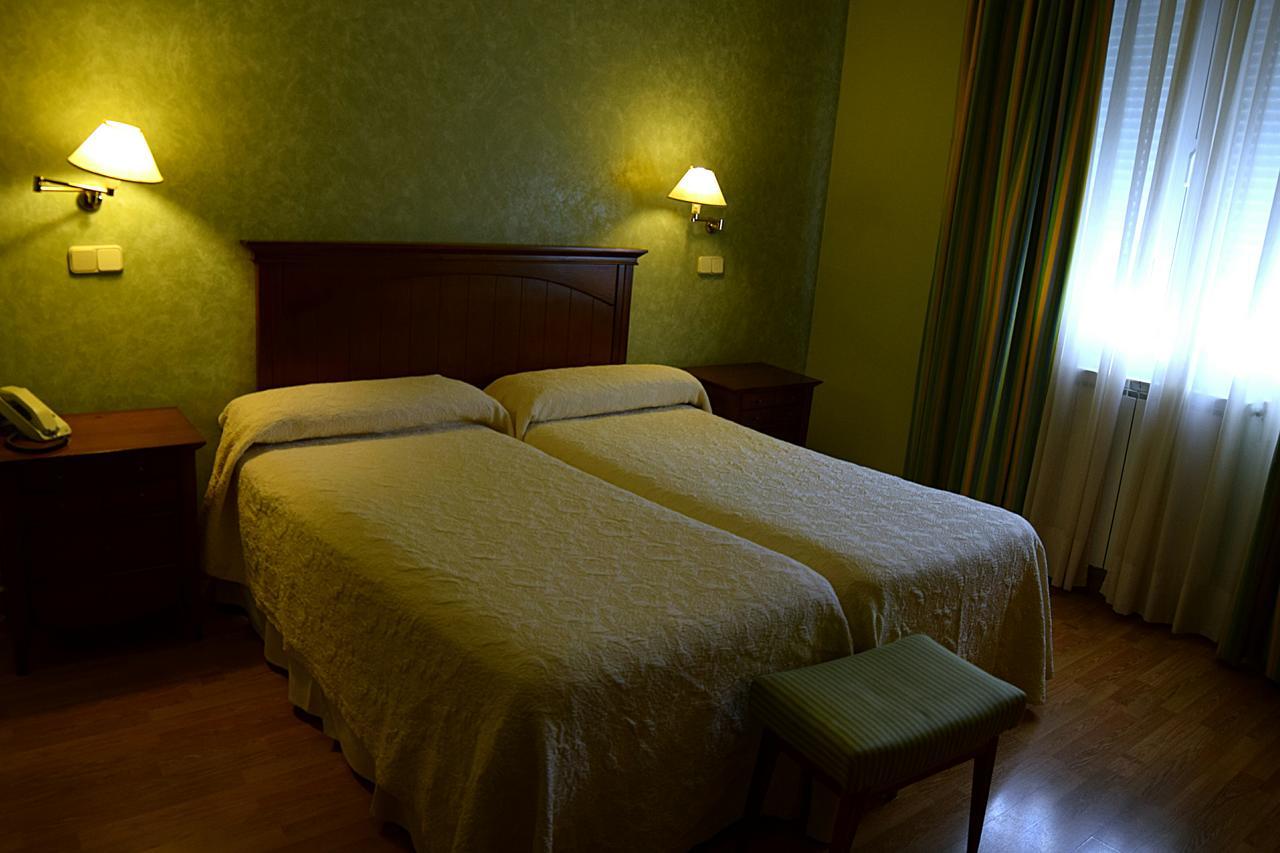 Hotel Mercedes Аранхес Екстериор снимка